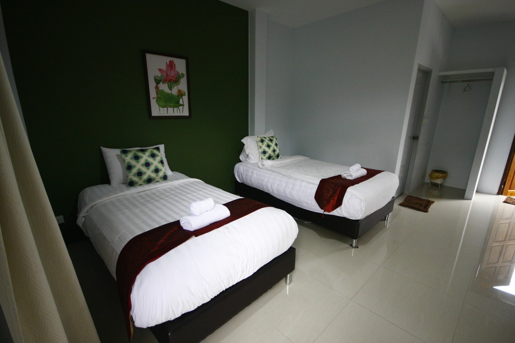 Long Lake Resort Chonburi Exteriör bild