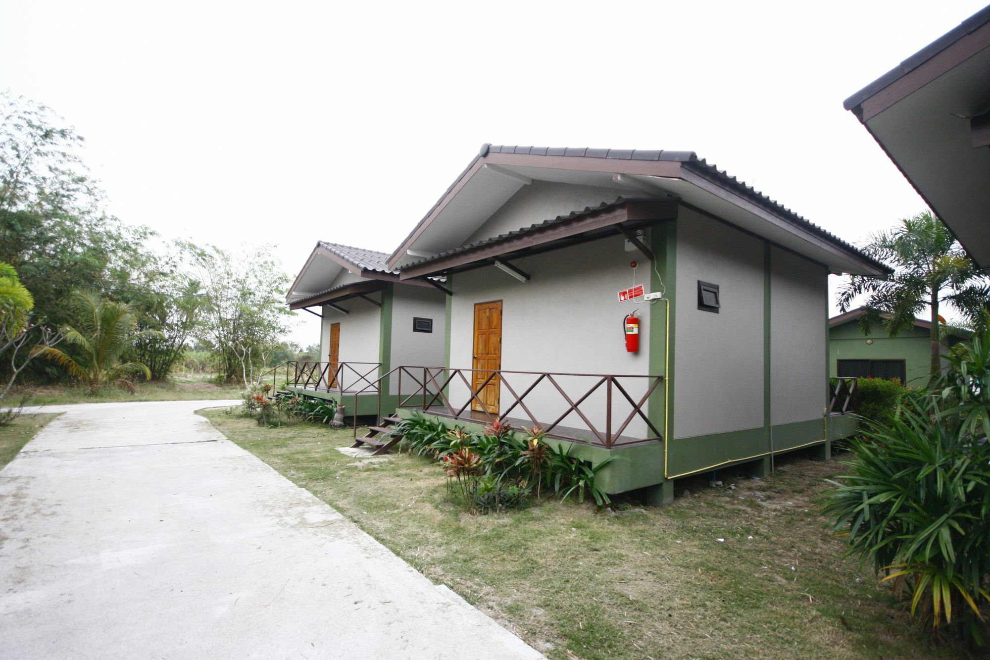 Long Lake Resort Chonburi Exteriör bild