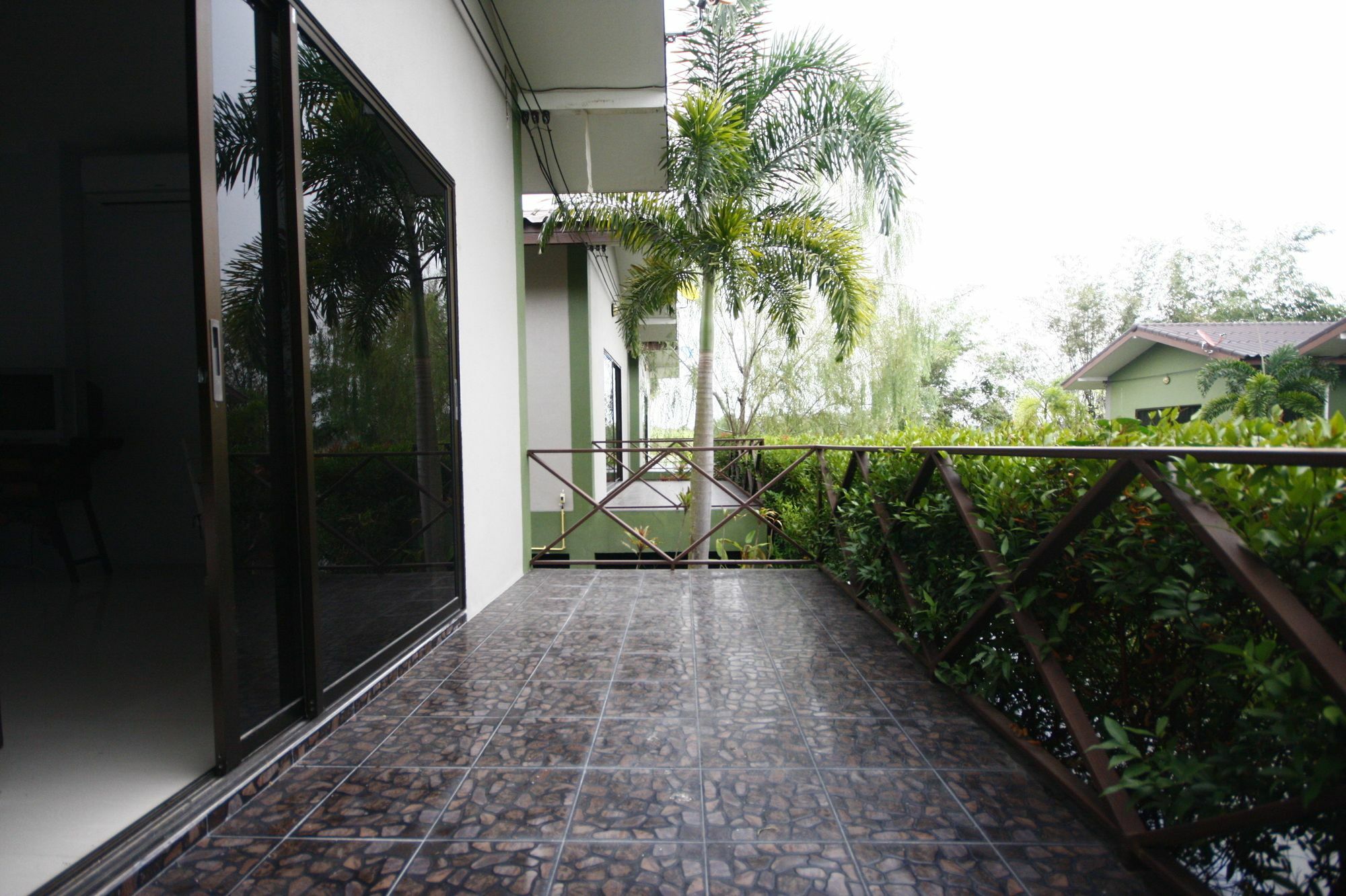 Long Lake Resort Chonburi Exteriör bild