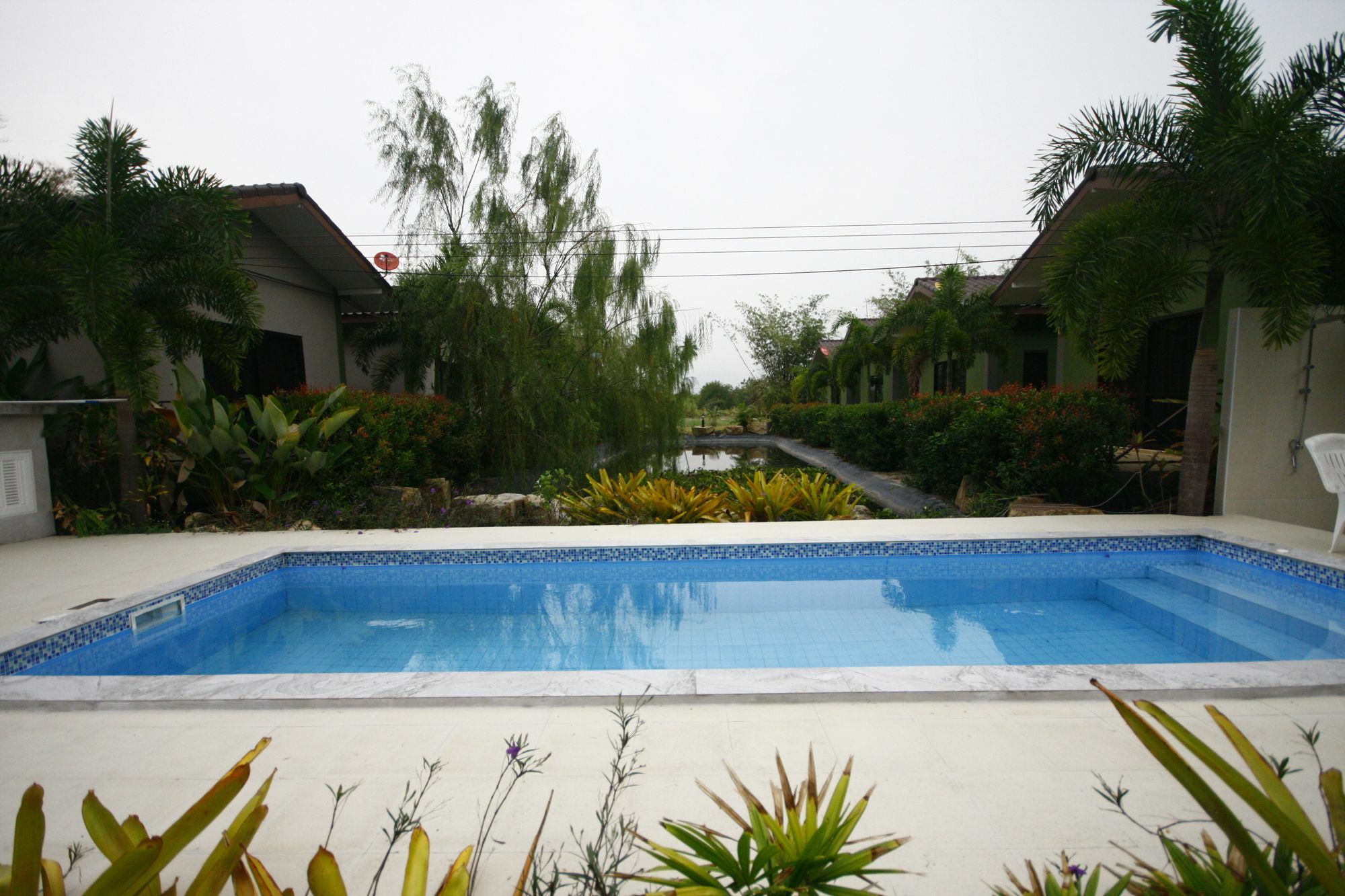 Long Lake Resort Chonburi Exteriör bild