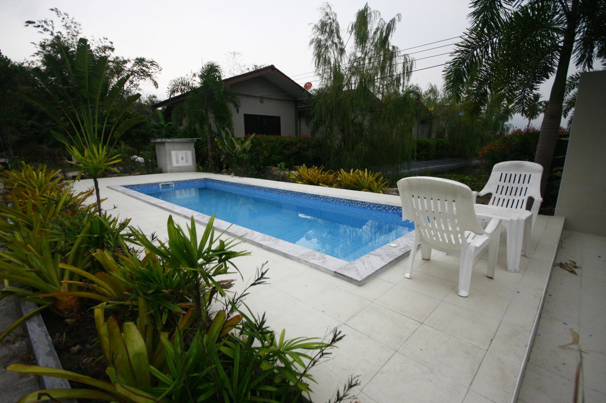 Long Lake Resort Chonburi Exteriör bild